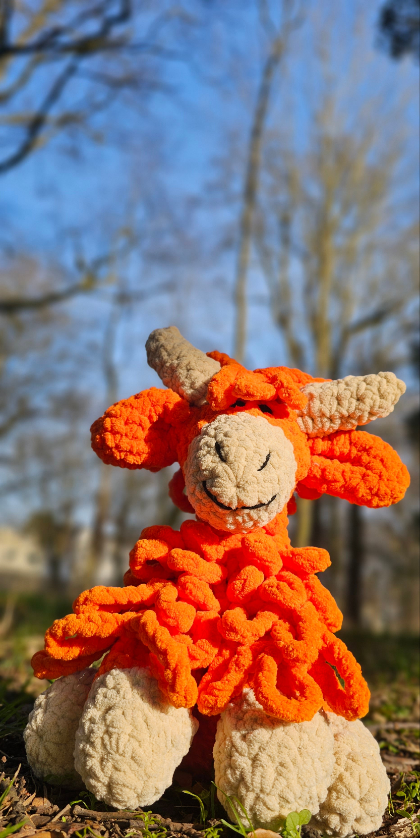 Ruadh The Highland Cow